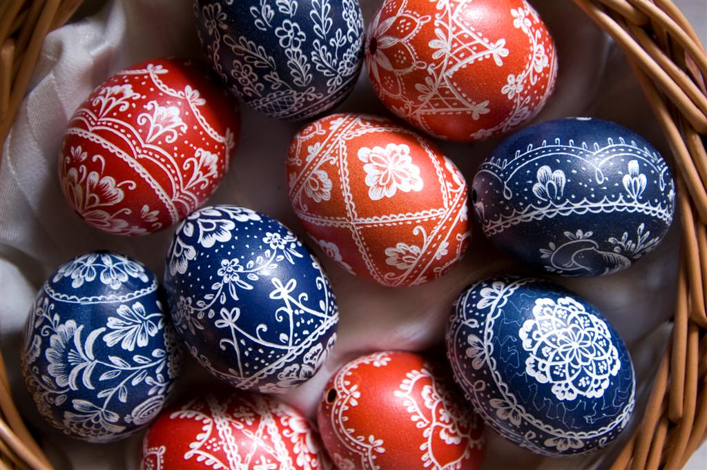 Proč se barví na Velikonoce vajíčka?