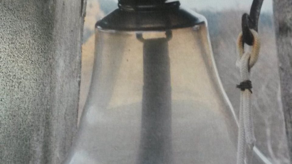 Skleněný zvon v kapli sv. Alžběty