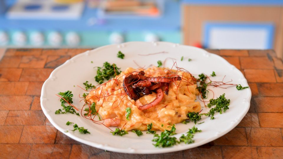 Zadělávané dršťky s klobásou od Jaroslavy Trpkové | foto: Martin Čuřík Zadělávané dršťky s klobásou od Jaroslavy Trpkové