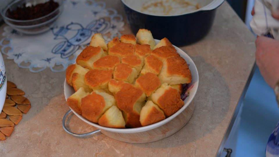 Buchtičky jdou správně lehce oddělit od sebe Buchtičky jdou správně lehce oddělit od sebe