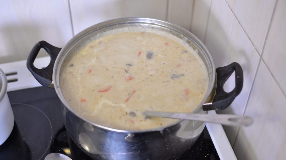 Fazolová polévka nahradí i hlavní jídlo | foto: Martin Čuřík Fazolová polévka nahradí i hlavní jídlo