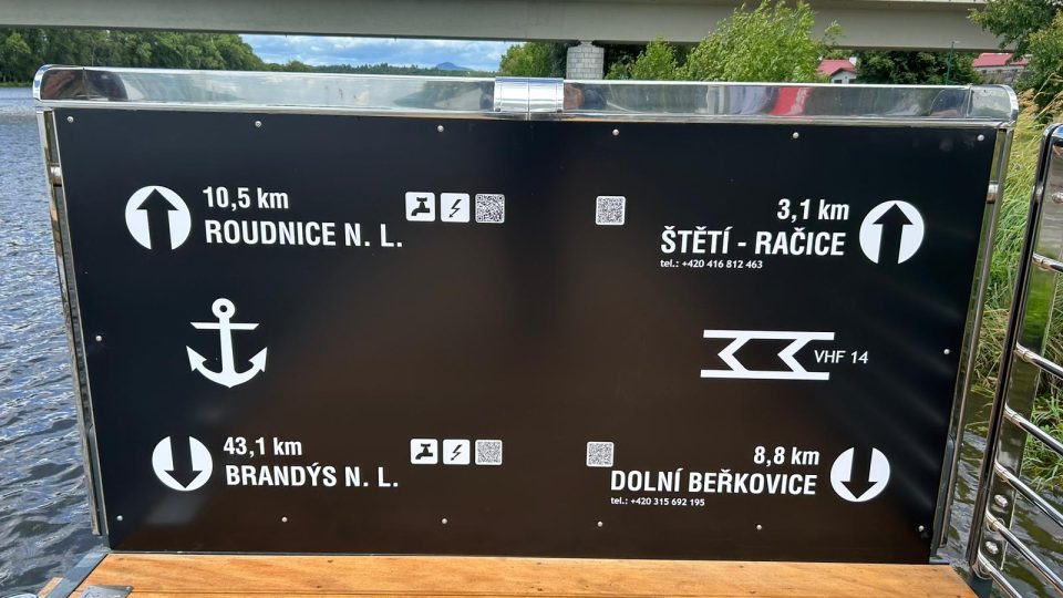 Ve Štětí se otevřelo další přístaviště pro malá plavidla | foto: Lucie Heyzlová, Český rozhlas Ve Štětí se otevřelo další přístaviště pro malá plavidla