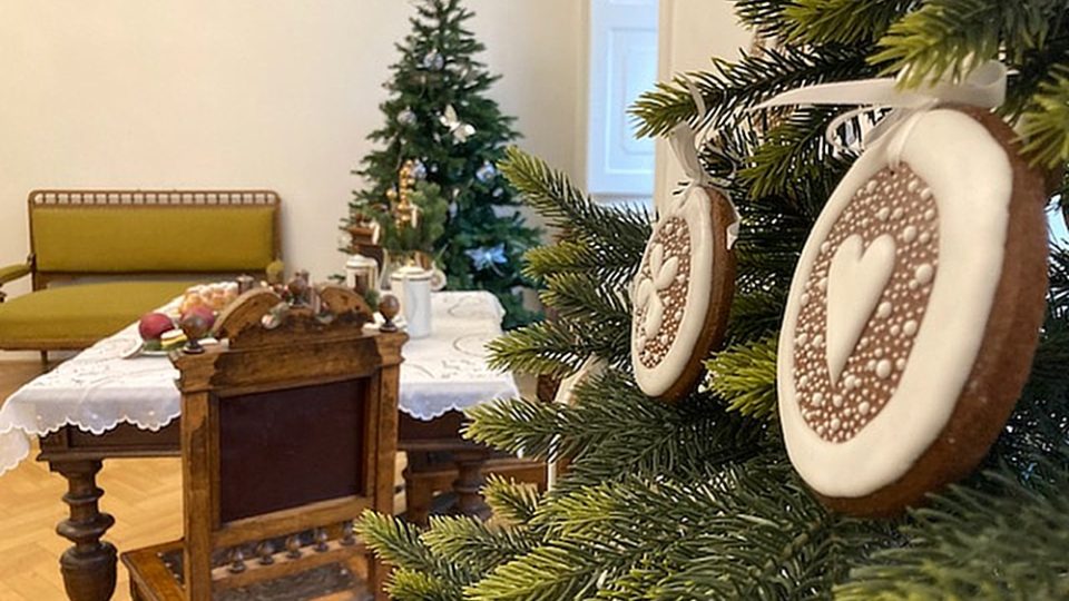 Netradiční vánoční ozdoby z výstavy na litvínovském zámku