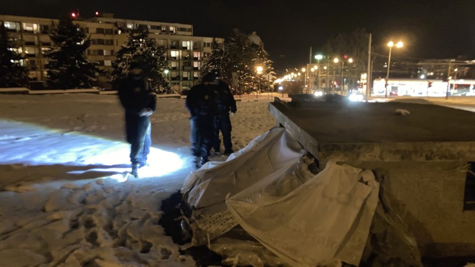 Někteří ústečtí bezdomovci dostali 11. února teplé jídlo