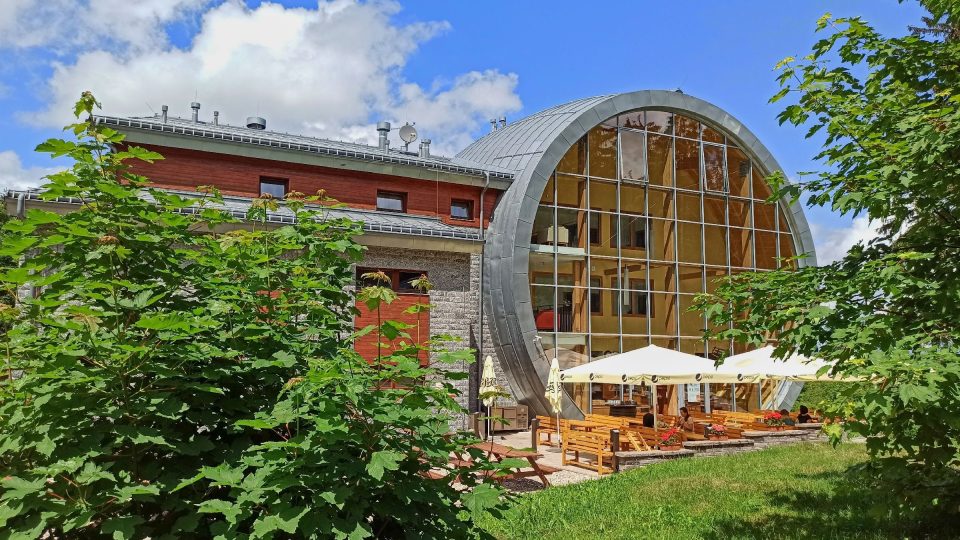 Replika Obřího sudu Javorník | foto: Jaroslav Hoření, Český rozhlas Replika Obřího sudu Javorník