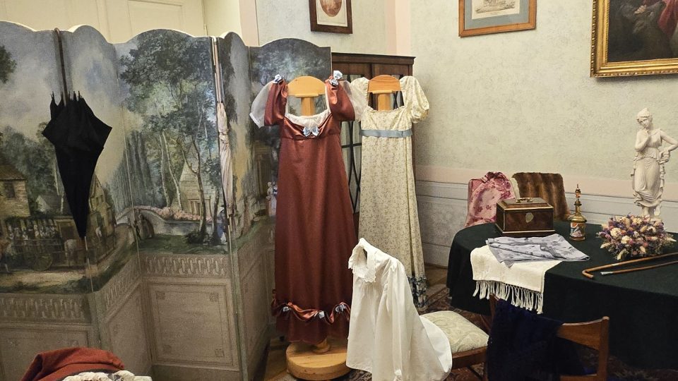 Během prohlídky nahlédnete i do dámské šatny