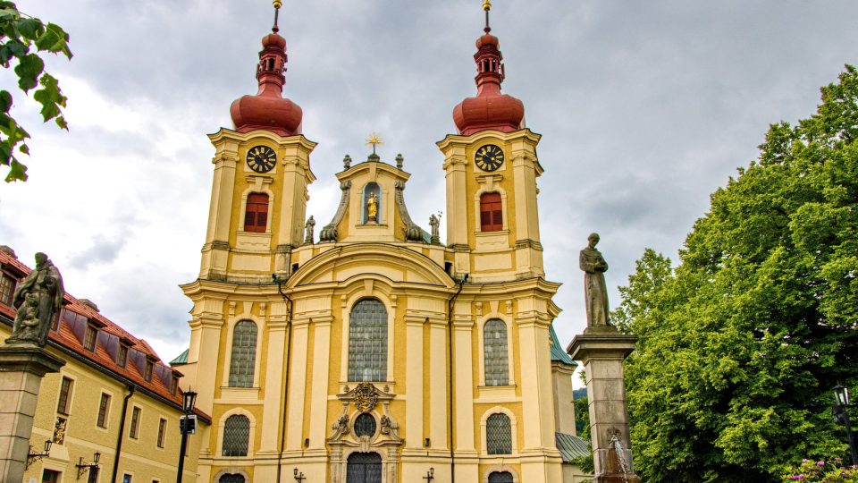 Chrám Navštívení Panny Marie v Hejnicích je největší sakrální památkou Libereckého kraje