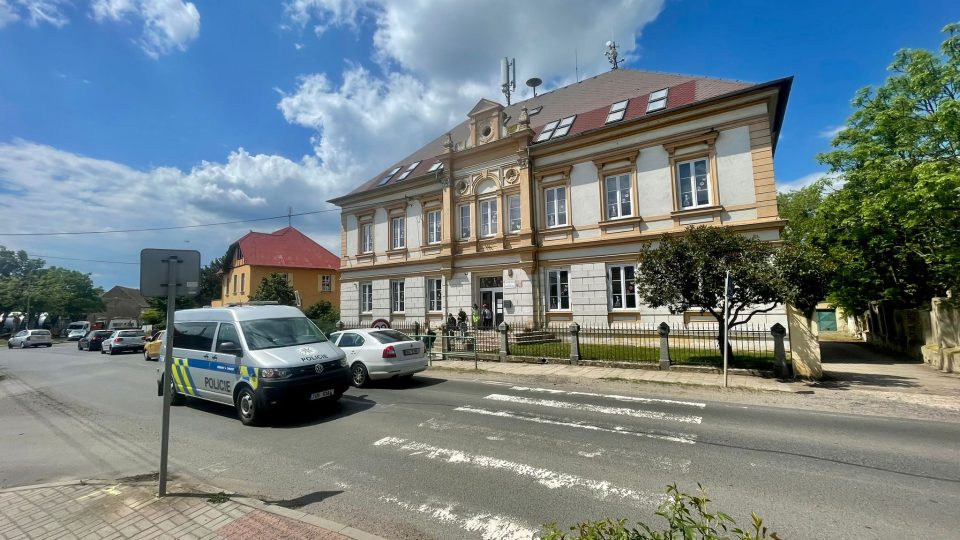 Obyvatelé Staňkovic si zvykají na nárůst dopravy