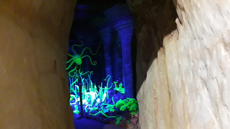 Muzeum skla - solná jeskyně