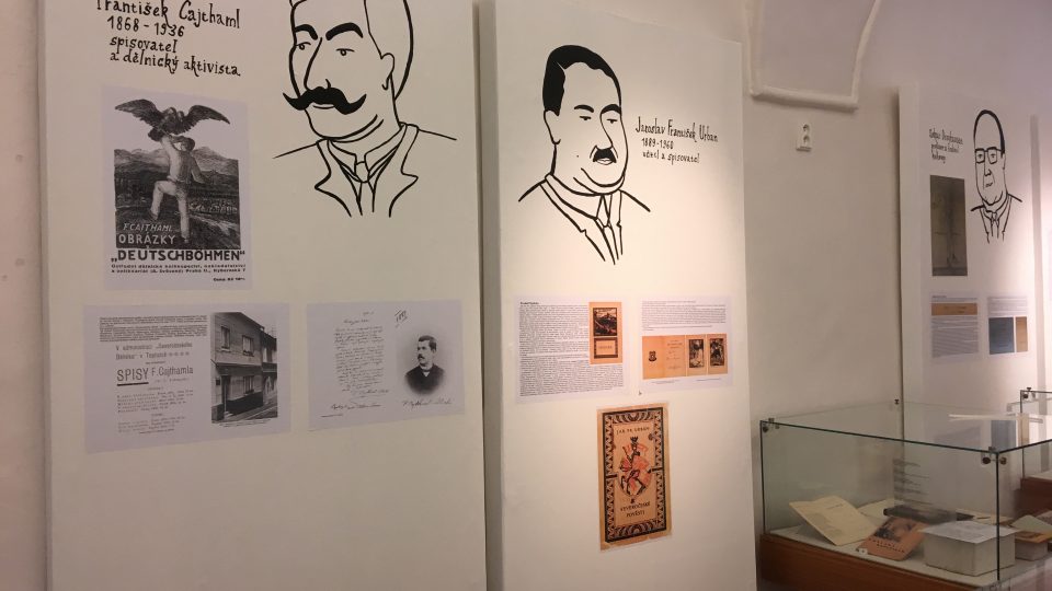 Odraz dějin v osudech knih a lidí ukazuje výstava v Regionálním muzeu v Teplicích