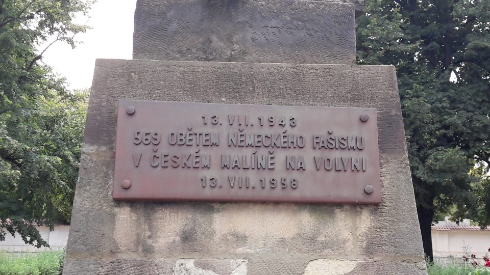 Památník obětem německého fašismu v Českém Malíně