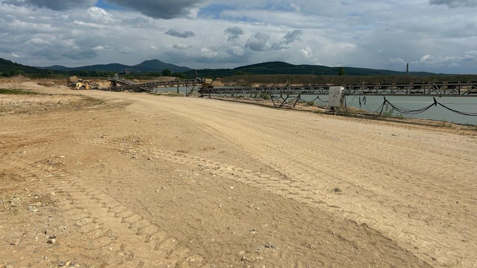 Těžba štěrkopísku Počaplech | foto: Lucie Heyzlová, Český rozhlas Těžba štěrkopísku Počaplech