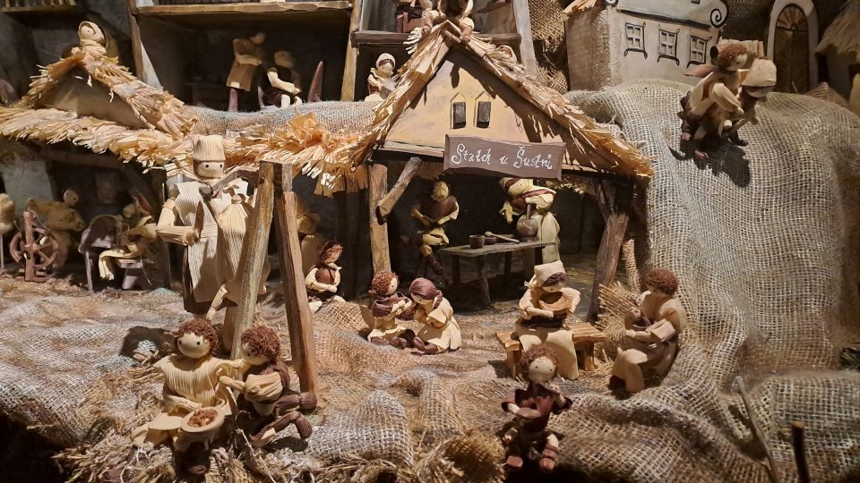 Podřipský betlém z šustí v Bechlíně