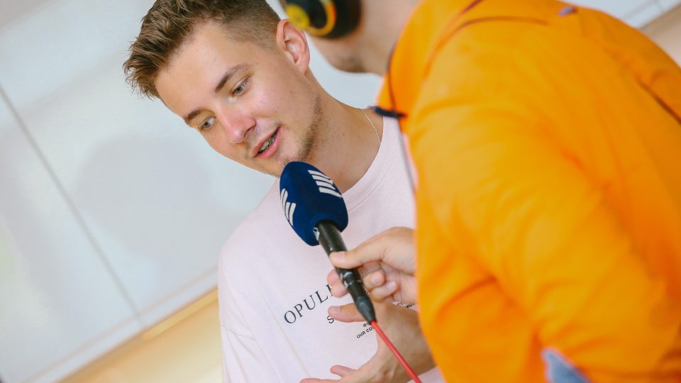 Vojta Vrtiška v rozhovoru s Patrikem Rozehnalem | foto: Jana Volková Vojta Vrtiška v rozhovoru s Patrikem Rozehnalem