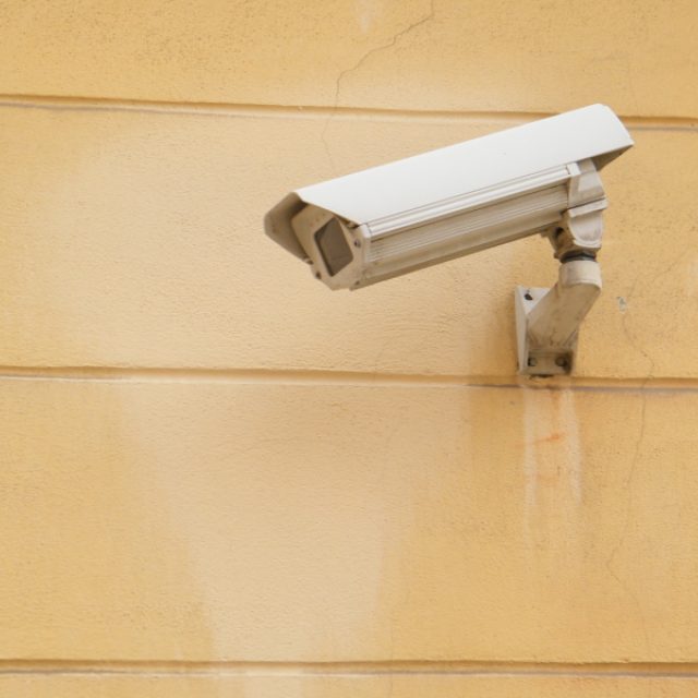 Koupaliště v Brné začaly kontrolovat kamery | foto: Jan Pácha,  Český rozhlas