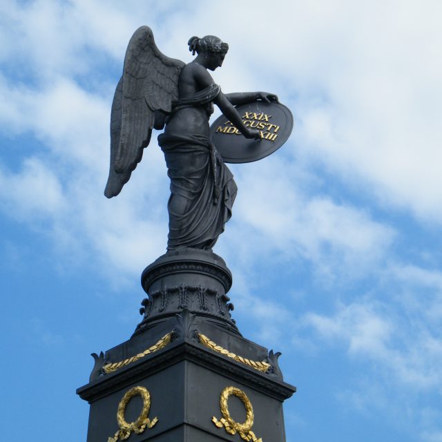 Ruský pomník v Přestanově připomínající bitvu u Chlumce v roce 1813 | foto: Gabriela Hauptvogelová,  Český rozhlas