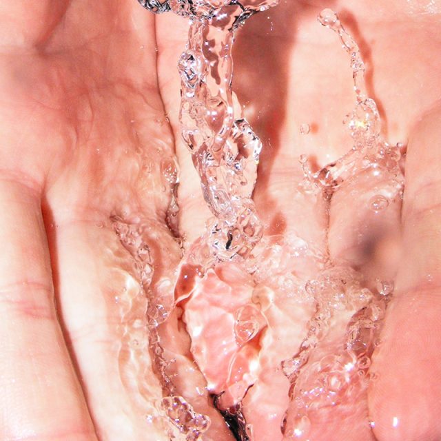 Lidé ve Stroupeči čekají na vodovod už 13 let | foto: Stock Exchange