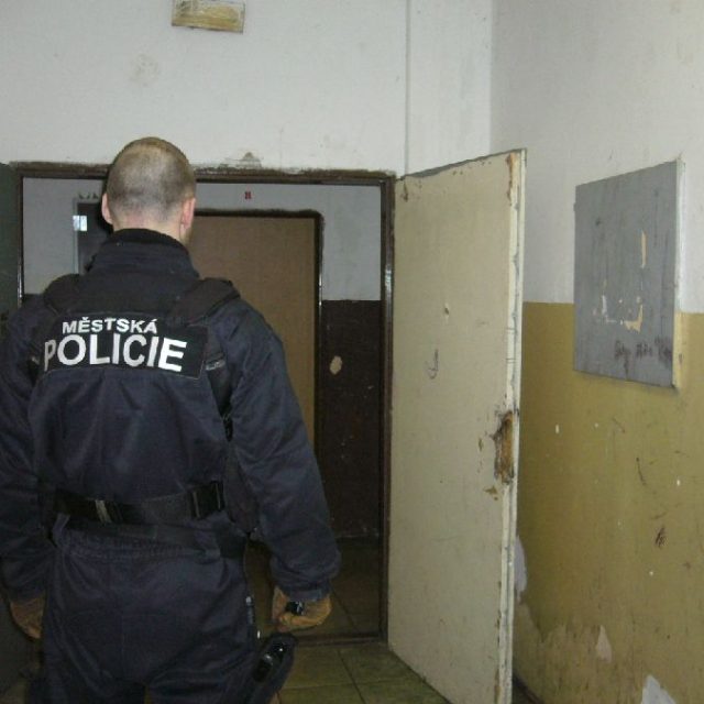 Kontrola ubytovny | foto: Tomáš Mařas,  Český rozhlas