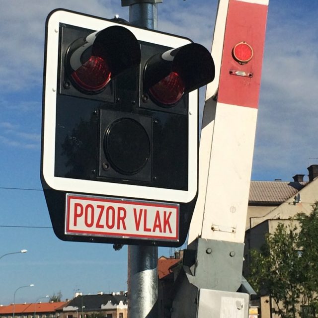 Železniční přejezd  (ilustrační foto) | foto: Martin Pařízek,  Český rozhlas