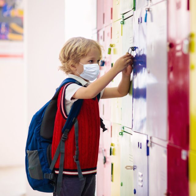 Dítě ve škole  (ilustrační foto) | foto: Fotobanka Profimedia