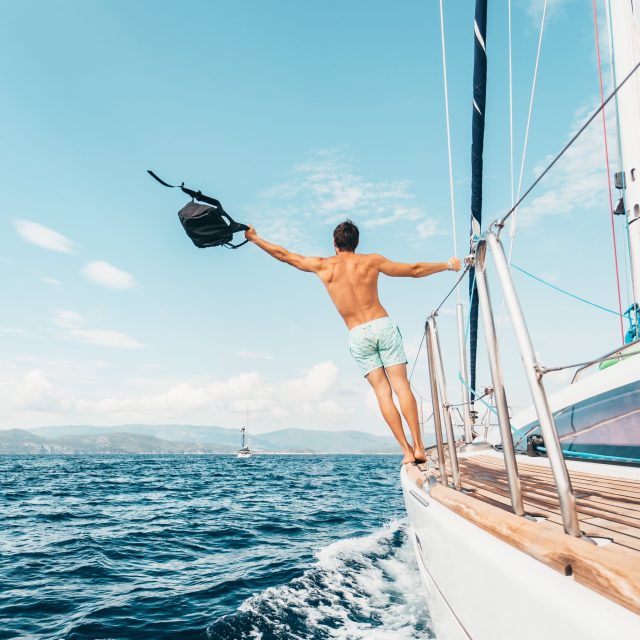 muž,  jachta,  dovolená | foto: Pexels,  CC0 1.0