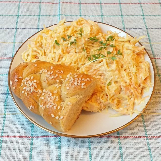 Sýrová pomazánka s mrkví a česnekem | foto: Stanislava Brádlová,  Český rozhlas