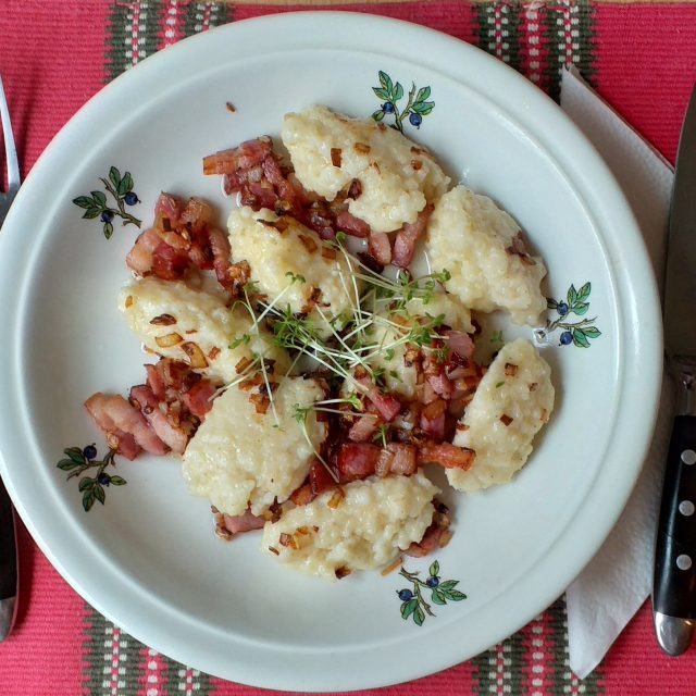 Jahelné noky se slaninou | foto: Stanislava Brádlová,  Český rozhlas