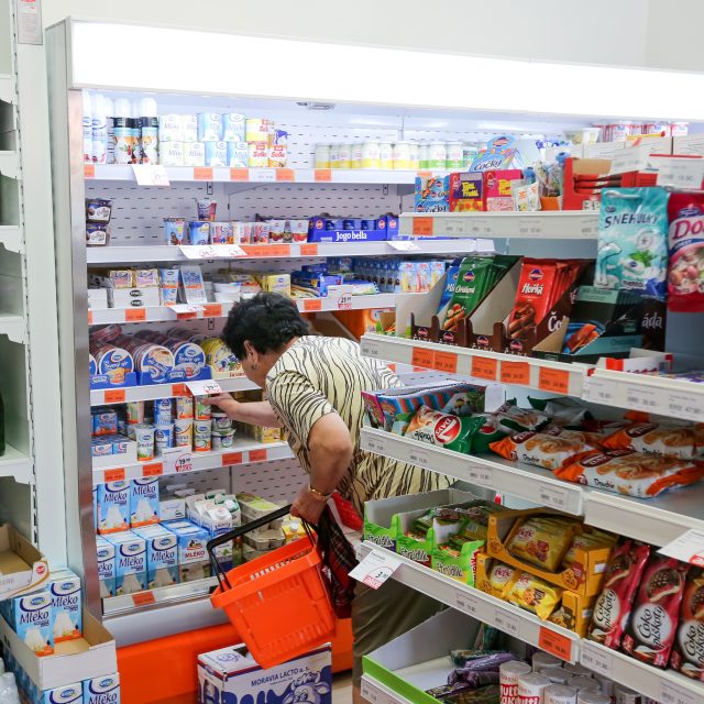 Nákup potravin  (ilustrační foto) | foto: David Peltán,  MAFRA / Profimedia