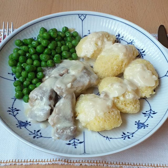 Vepřové na česneku s noky | foto: Stanislava Brádlová,  Český rozhlas