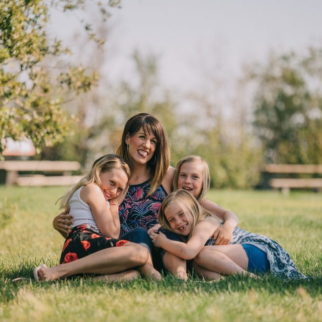 Rodina  (ilustrační fotografie) | foto: Pixabay,  Licence Pixabay