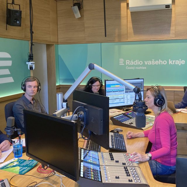 Velká radioporadna - Petr Valdman,  Václav Šváb,  Alena Zieglerová,  Tomáš Pancíř,  Iveta Chlumská | foto: Jana Myslivečková,  Český rozhlas