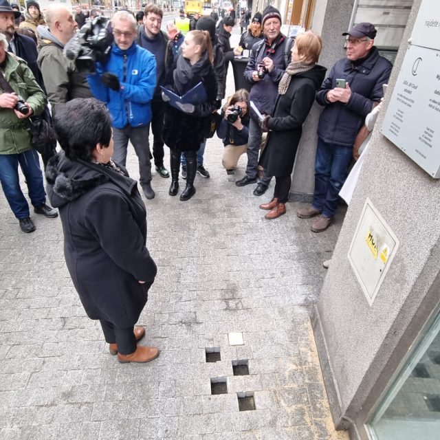 Ústí nad Labem má první kameny zmizelých. Připomínají tragický osud Židů za druhé světové války | foto: Jan Bachorík,  Český rozhlas