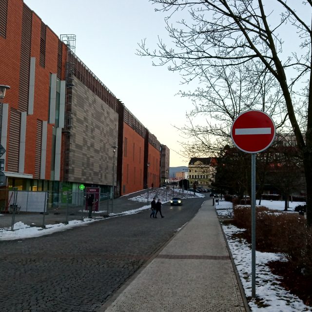 Vedení Teplic vrátí do Dlouhé ulice obousměrný provoz | foto: Jana Vitásková,  Český rozhlas