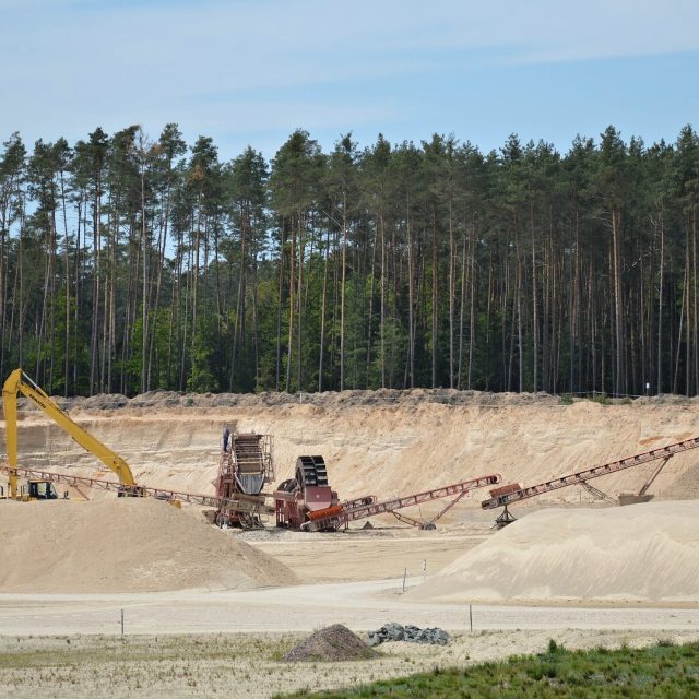 těžba písku,  písek,  pískovna | foto: Fotobanka Pixabay,  Licence Pixabay