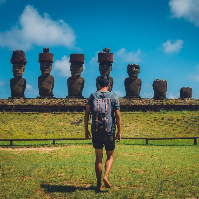 Turista na Velikonočním ostrově | foto: Pixabay,  Licence Pixabay