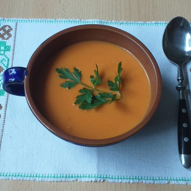 Rajská polévka s kořenovou zeleninou | foto: Stanislava Brádlová,  Český rozhlas