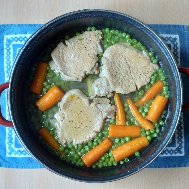 Kotlety s mrkví a hráškem | foto: Stanislava Brádlová,  Český rozhlas