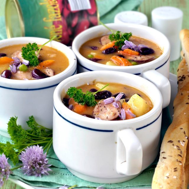 Fazolová polévka  (ilustrační foto) | foto: Fotobanka Profimedia