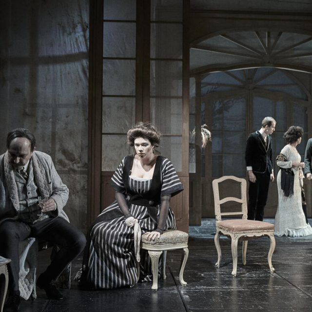 Divadlo v Dlouhé,  Zítřek se nekoná,  režie Hana Burešová | foto: Martin Špelda,  Divadlo v Dlouhé