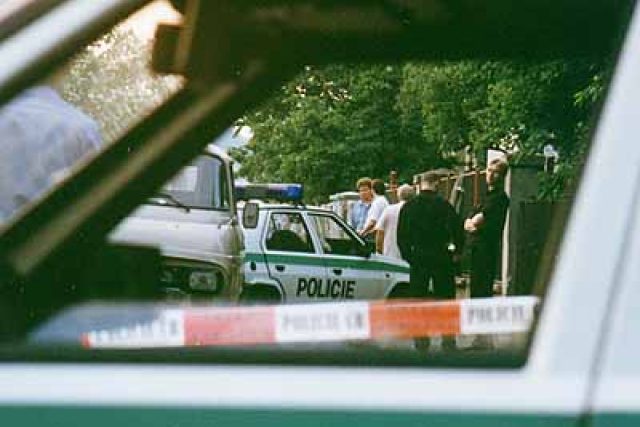 Policie u vraždy | foto: Jan Rosenauer