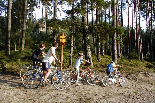 V létě je okolí plné cykloturistů