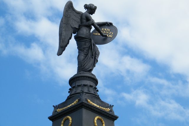 Ruský pomník v Přestanově připomínající bitvu u Chlumce v roce 1813 | foto: Gabriela Hauptvogelová,  Český rozhlas