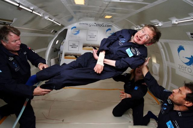 Fyzik Stephen Hawking v beztížném stavu | foto:  NASA,   public domain,  David Shapinsky