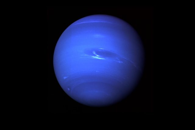 Planeta Neptun ze sondy Voyager 2 | foto:  NASA