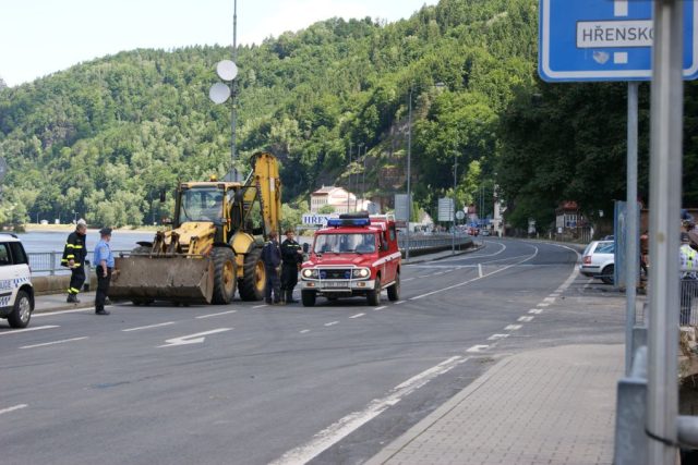 Ve Hřensku jsou v pohotovosti hasiči  (ilustr. foto) | foto:  HZS Ústeckého kraje