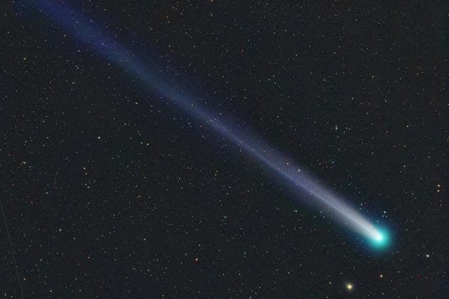 Kometa C/2013 R1 Lovejoy | foto: Michael Jäger