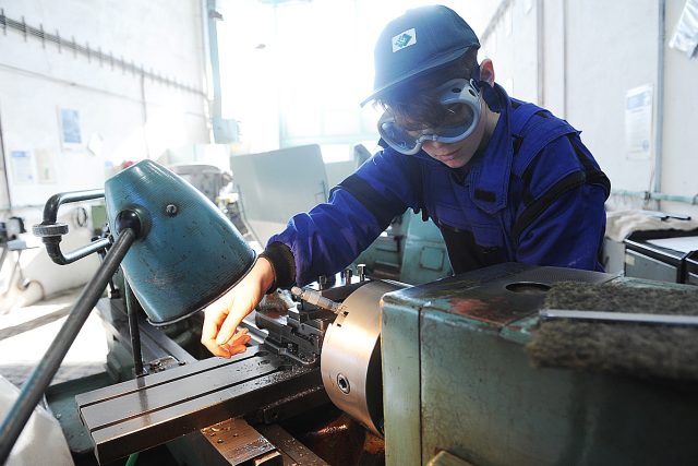 Učeň,  střední odborné učiliště,  řemeslo  (ilustrační foto) | foto: Filip Jandourek