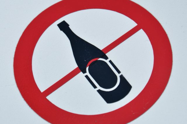 Zákaz konzumace alkoholu  (ilustr. obr.) | foto: Martin Dušek