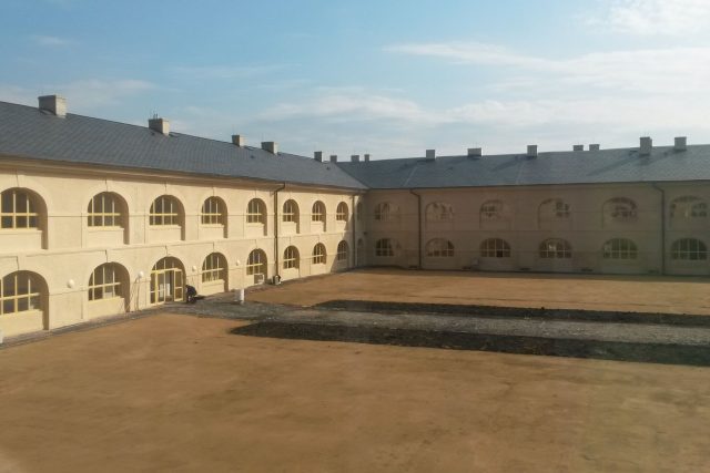 Terezín - dělostřelecká kasárna | foto: Lucie Valášková