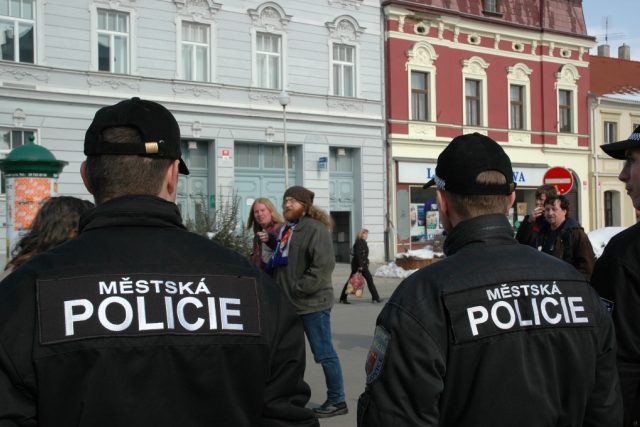 Strážníci městské policie  (ilustr. obr.) | foto:  Městská policie České Budějovice